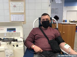 Mł. asp. Mateusz Papaj Oddaje osocze