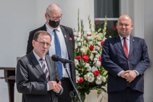 Minister SWiA Mariusz Kamiński podczas przemówienia