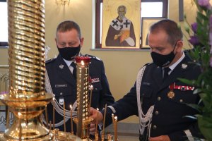 Duchowni i przedstawiciele Policji, którzy uczestniczyli w nabożeństwie w Cerkwi Katedralnej pw. św, Jerzego Zwycięzcy w Warszawie.