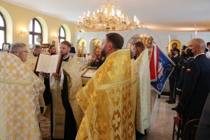 Duchowni i przedstawiciele Policji, którzy uczestniczyli w nabożeństwie w Cerkwi Katedralnej pw. św, Jerzego Zwycięzcy w Warszawie.