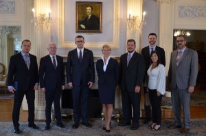 uczestnicy spotkania w polskiej ambasadzie w Waszyngtonie