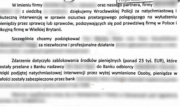 tekst z podziękowaniami dla funkcjonariuszy komendy za udzieloną pomoc w odzyskaniu skradzionych pieniędzy