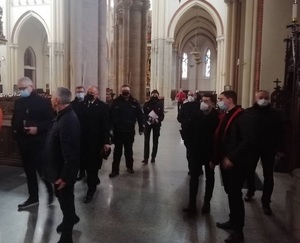 uczestnicy warsztatów w katedrze