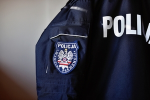Fragment munduru policyjnego