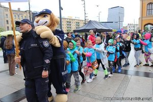 Festyn z atrakcjami z okazji Dnia dziecka