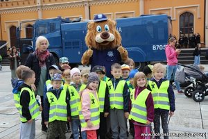 Festyn z atrakcjami z okazji Dnia dziecka