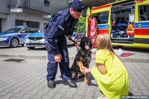 Festyn z atrakcjami z okazji Dnia dziecka