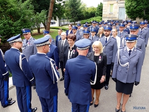 uczestnicy obchodów Święta Policji w Komendzie Głównej Policji