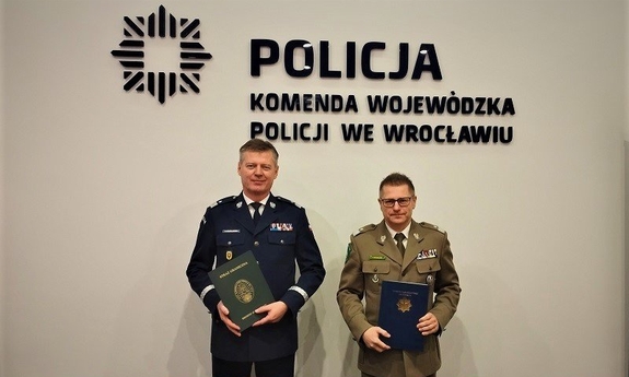 nadinsp. Dariusz Wesołowski Komendant Wojewódzki Policji we Wrocławiu oraz Komendant Nadodrzańskiego Oddziału Straży Granicznej gen. bryg. SG Tomasz Michalski