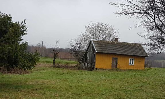 Opuszczony dom, w którym odnaleziono zaginioną