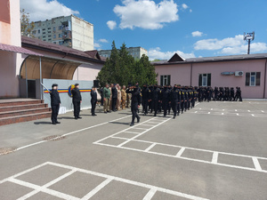 Defilada oddziału po zakończeniu ćwiczeń.