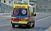 ambulans Pogotowia Ratunkowego na drodze