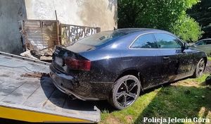 Audi wciągane na lawetę