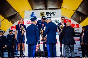 Górskie Mistrzostwa Polskiej Policji w kolarstwie szosowym w ramach 80. Tour de Pologne - ceremonia wręczenia medali