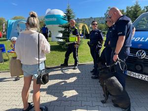 Policjanci spotkali się z dziećmi