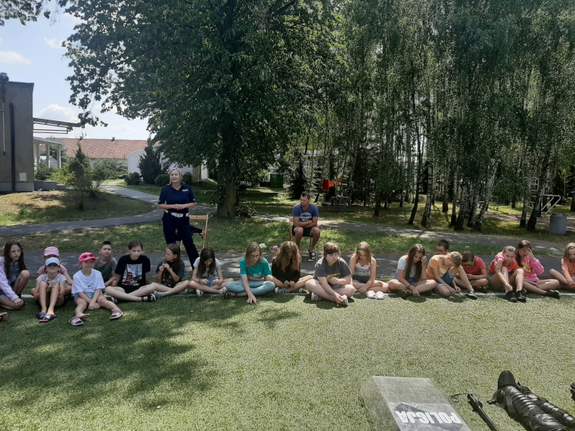 spotkanie profilaktyczne z policjantką