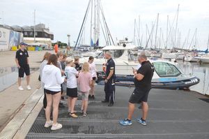Policjanci spotkali się z dziećmi
