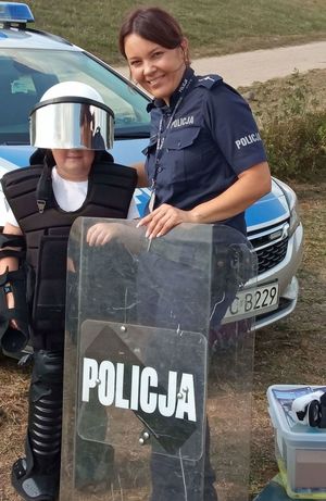 Policjantka spotkała się z dziećmi