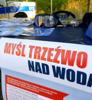 Policyjne stoisko promocyjne