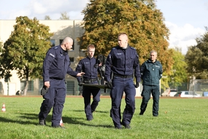 policjanci podczas turnieju na Litwie