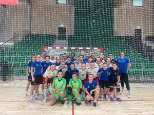reprezentacji Policji kobiet w piłkę nożną podczas zgrupowania na hali sportowej