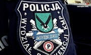 Zdjęcie części munduru policjanta prewencji