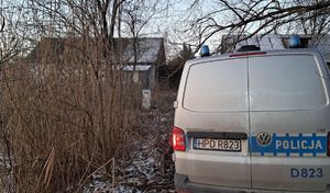 Radiowóz Policji oznakowany typu bus
