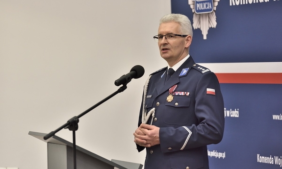 insp. Mariusz Krzystyniak przemawia do uczestników uroczystości