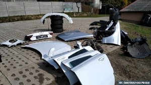 zabezpieczone części od pojazdów