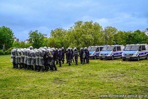 Pokaz oddziałów prewencji