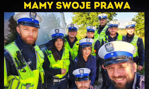 grafika przedstawia grupę policjantów stojących przy radiowozie, u góry napis: mamy swoje prawa, pod spodem napis: nie dla hejtu!