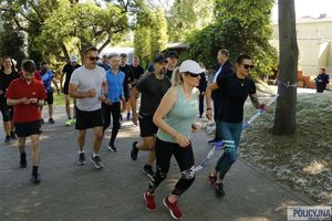 uczestnicy biegu charytatywnego