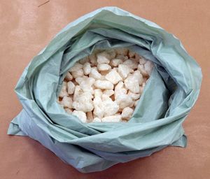 zabezpieczone środki psychoaktywne w woreczku
