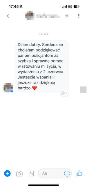 Zdjęcie przedstawiające wiadomość SMS z podziękowaniami dla policjantów