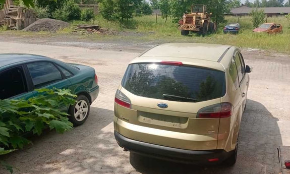 samochód osobowy odzyskany przez kryminalnych z Rybnika
