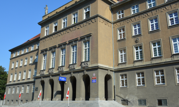 budynek Komendy wojewódzkiej Policji w Opolu