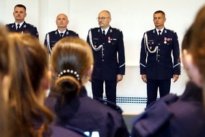 uczestnicy uroczystego ślubowania