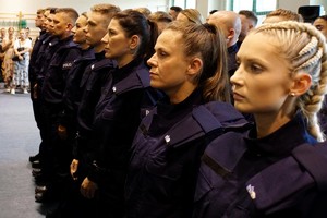 uczestnicy uroczystego ślubowania