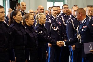 uczestnicy uroczystego ślubowania