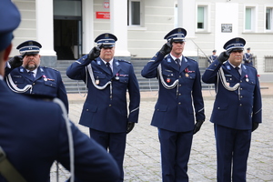 uczestnicy uroczystych obchodów