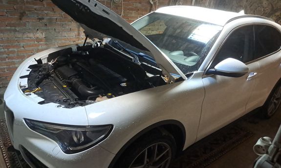 Odzyskane skradzione alfa romeo.