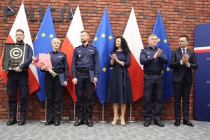 uczestnicy uroczystości wręczenie Złotych Blach.