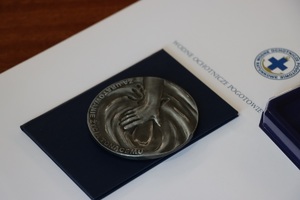 Medal.