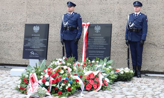 uroczystość odsłonięcia tablicy epitafijnej w Muzeum Więzienia Pawiak