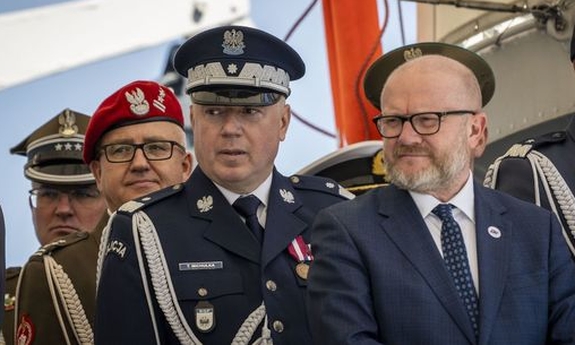 Podsekretarz stanu w Ministerstwie Spraw Wewnętrznych i Administracji Maciej Duszczyk oraz Zastępca Komendanta Głównego Policji nadinsp. dr. Tomasz Michułka.