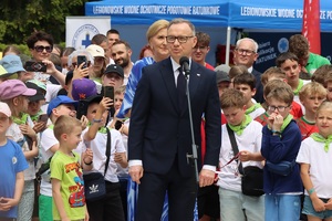 „Bezpieczne wakacje” z parą prezydencką