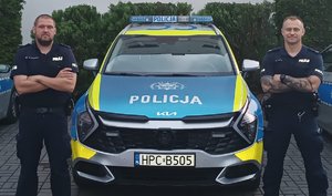 policjanci podczas akcji.