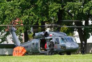 śmigłowiec S-70i Black Hawk z Zarządu Lotnictwa Policji Głównego Sztabu Policji Komendy Głównej Policji .