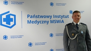 Wyróżniony policjant.