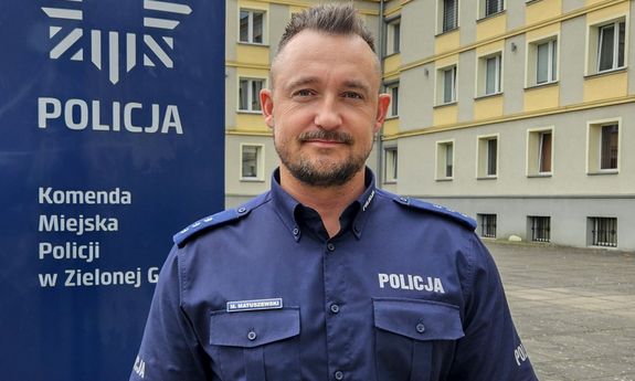 policjant.